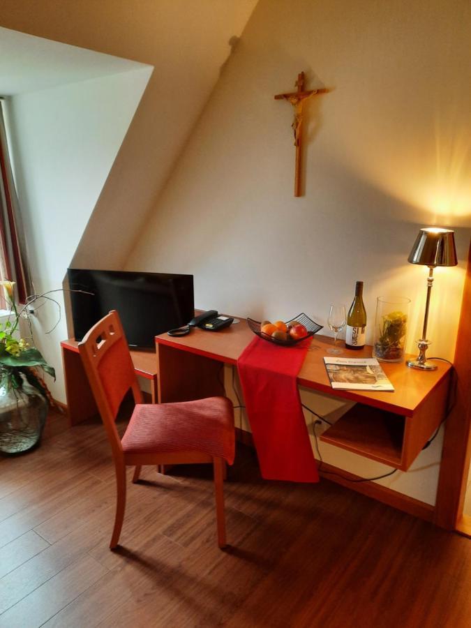 Gaestehaus Schweiklberg Vilshofen an der Donau Exteriör bild